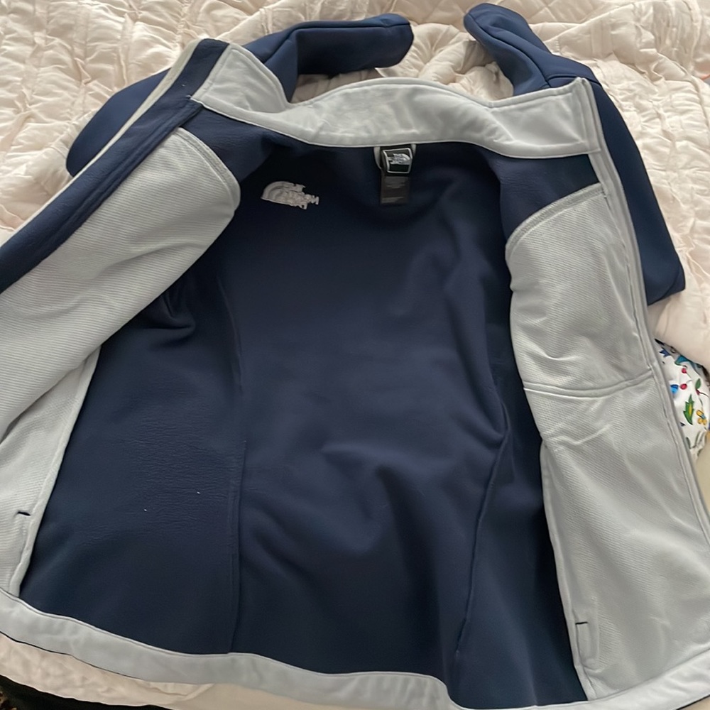 Lightweight Shell Jacket - image 3